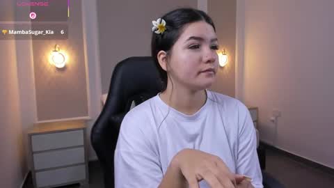 M A L U online show from 09.25.25