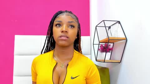 Snapshot of malu_horny_69 chatting on 12.02.24 Melanie online show from 12.02.24