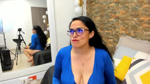 Milu online show from 04.07.26