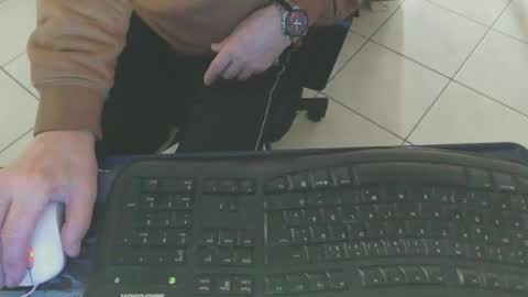 maly246 online show from 01.13.26