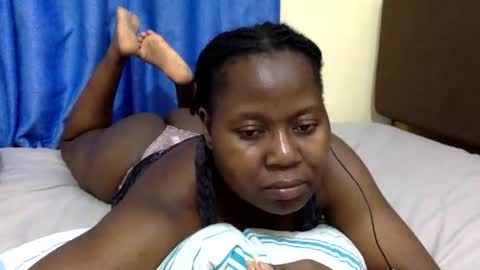 mamasita2023 online show from 10.17.25