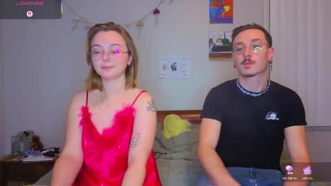 MamiCloudz online show from 10.29.25