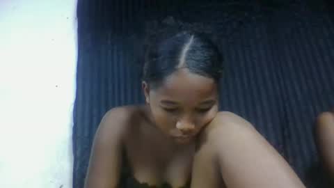 Snapshot of mamieriela chatting on 02.06.26 mamieriela online show from 02.06.26