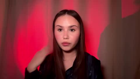 Mia Davis online show from 02.21.26