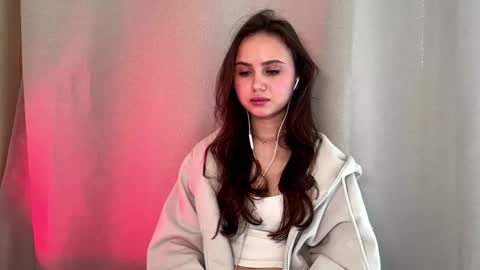 Mia Davis online show from 02.27.26