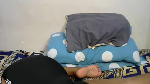 mamuuu_ online show from 12.14.25