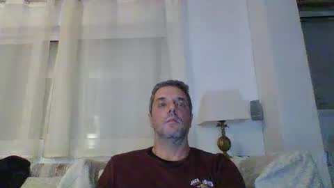 Snapshot of man211172 chatting on 01.12.25 man211172 online show from 01.12.25