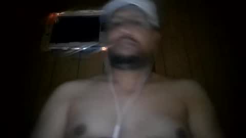 Snapshot of man_new chatting on 10.25.25 Man new online show from 10.25.25