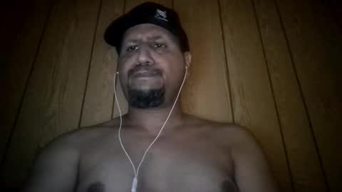 Snapshot of man_new chatting on 12.03.25 Man new online show from 12.03.25