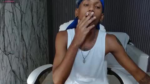 man_san11 online show from 10.26.25