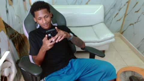 man_sant11 online show from 04.02.26