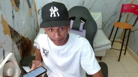 man_sant11 online show from 04.04.26