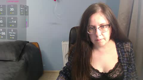 Snapshot of mandarinka28 chatting on 05.11.26 mandarinka28 online show from 05.11.26