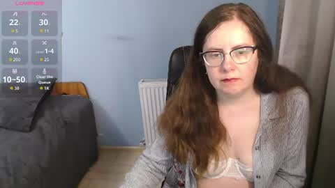 Snapshot of mandarinka28 chatting on 06.12.26 mandarinka28 online show from 06.12.26