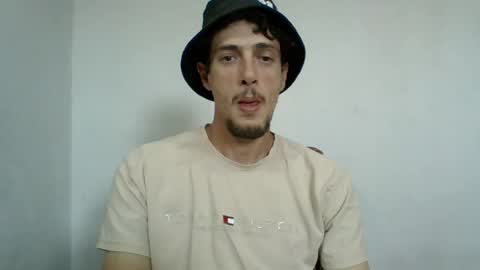 Snapshot of mandick95 chatting on 06.25.26 mandick95 online show from 06.25.26