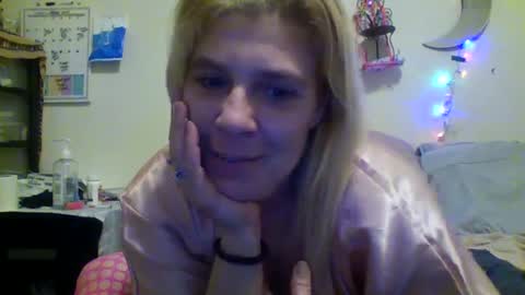 mindy22 online show from 02.02.25