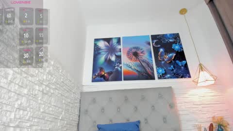 Snapshot of mandyminx66 chatting on 01.10.25 Mandy Val online show from 01.10.25