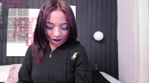 manelyk_evanss online show from 11.08.25