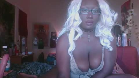 Snapshot of manicpixiedreamgirl666 chatting on 09.13.25 manicpixiedreamgirl666 online show from 09.13.25