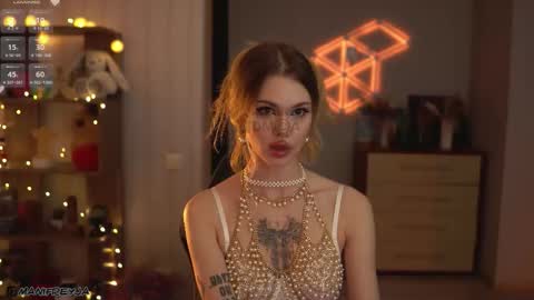 Amelie online show from 10.26.25