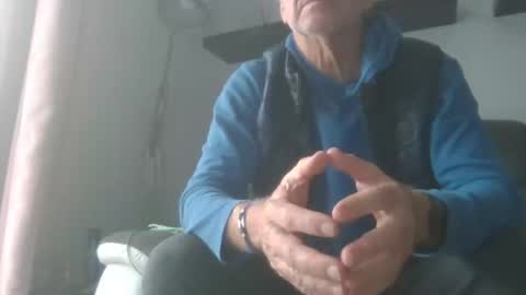 manngrossbite online show from 12.12.24