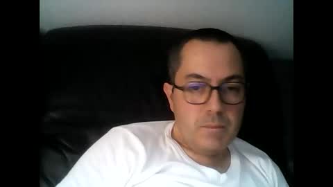 Snapshot of manu5933 chatting on 11.19.25 manu5933 online show from 11.19.25