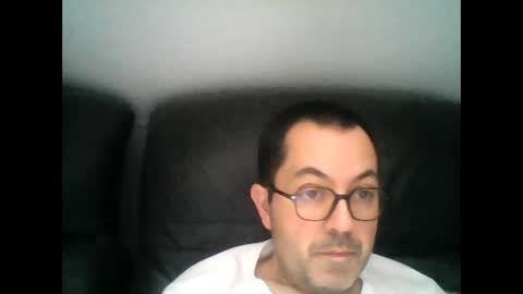 Snapshot of manu5933 chatting on 12.04.25 manu5933 online show from 12.04.25