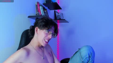 Manuel online show from 01.23.25