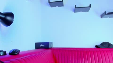 Manuel online show from 01.24.25