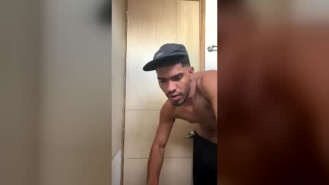 Snapshot of manuel__brown chatting on 06.17.26 Manuel online show from 06.17.26