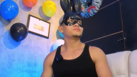 Manuel online show from 11.20.25