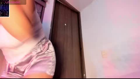 manuela_jaramillo online show from 11.29.25