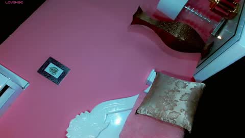 Snapshot of manuela_kingsley chatting on 02.03.25 Manuela Kingsley online show from 02.03.25