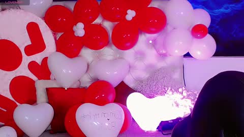 Snapshot of manuela_kingsley chatting on 02.14.25 Manuela Kingsley online show from 02.14.25