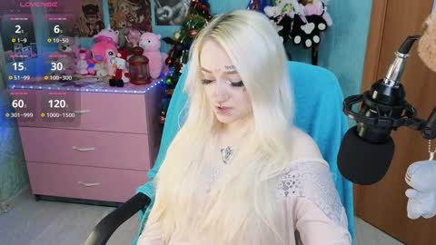 Manuela online show from 12.16.24