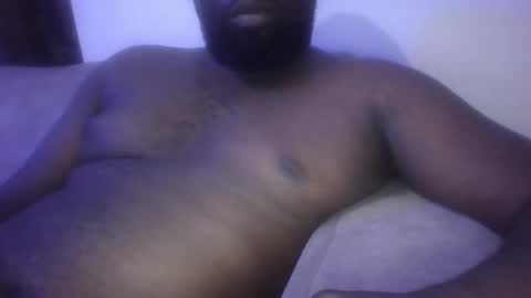 Snapshot of mapekima chatting on 10.27.25 mapekima online show from 10.27.25