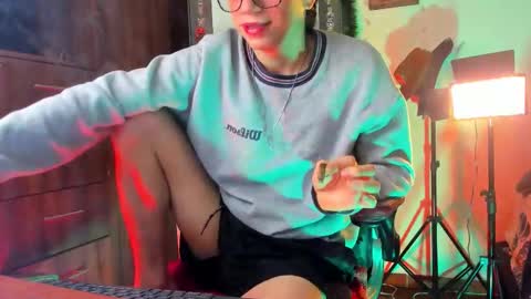 mar_alexis online show from 02.28.26