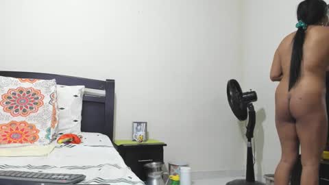 Snapshot of mara2020xxx69 chatting on 01.25.25 Mara online show from 01.25.25