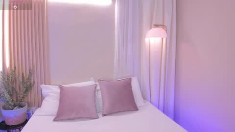 Mara  online show from 11.15.25