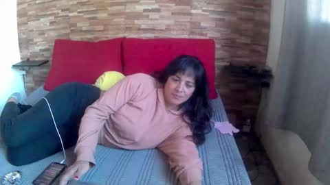 Snapshot of mara_david chatting on 11.05.25 coshitaxxx online show from 11.05.25