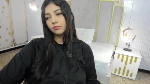 Maraluna online show from 09.20.25