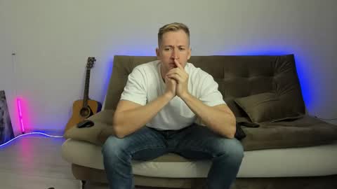 alex marvelxx online show from 10.27.25