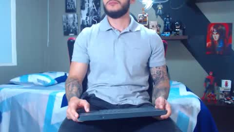 Snapshot of marcel_craw0796 chatting on 02.19.26 MARCEL online show from 02.19.26