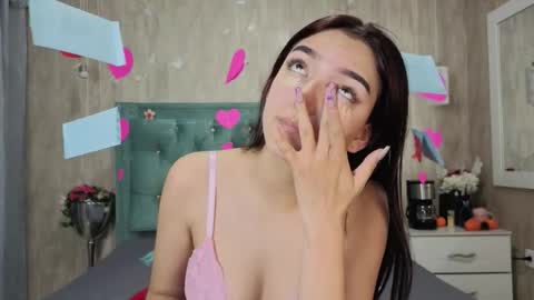 Snapshot of marcelaa_fox chatting on 02.12.26 Marcela online show from 02.12.26