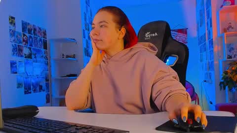 Snapshot of marcelinechi chatting on 02.18.26 MarcelineChi online show from 02.18.26