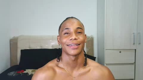 Snapshot of marcelo_dosantos77 chatting on 06.19.26 MARCELO online show from 06.19.26