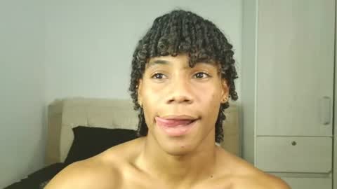 Snapshot of marcelo_dosantos77 chatting on 07.12.26 MARCELO online show from 07.12.26