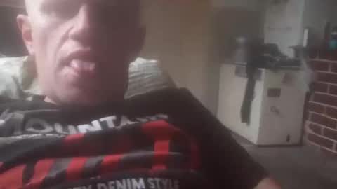 Snapshot of marcin8877 chatting on 10.17.25 Marcin online show from 10.17.25