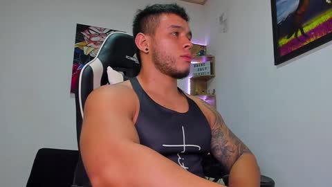 Snapshot of marco_diaz1 chatting on 09.14.25 Marco Diaz online show from 09.14.25