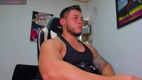 Snapshot of marco_diaz1 chatting on 10.07.25 Marco Diaz online show from 10.07.25